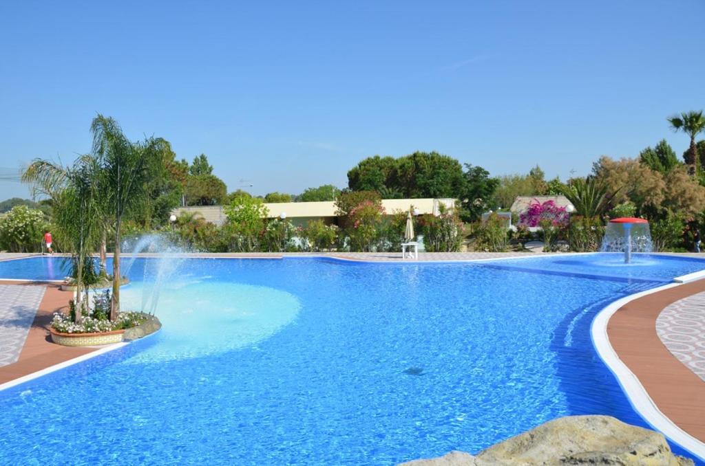 Alessidamo Club Metaponto Hotel Luaran gambar