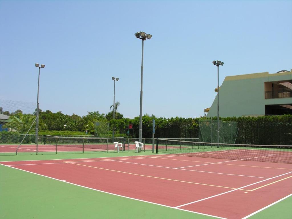 Alessidamo Club Metaponto Hotel Luaran gambar