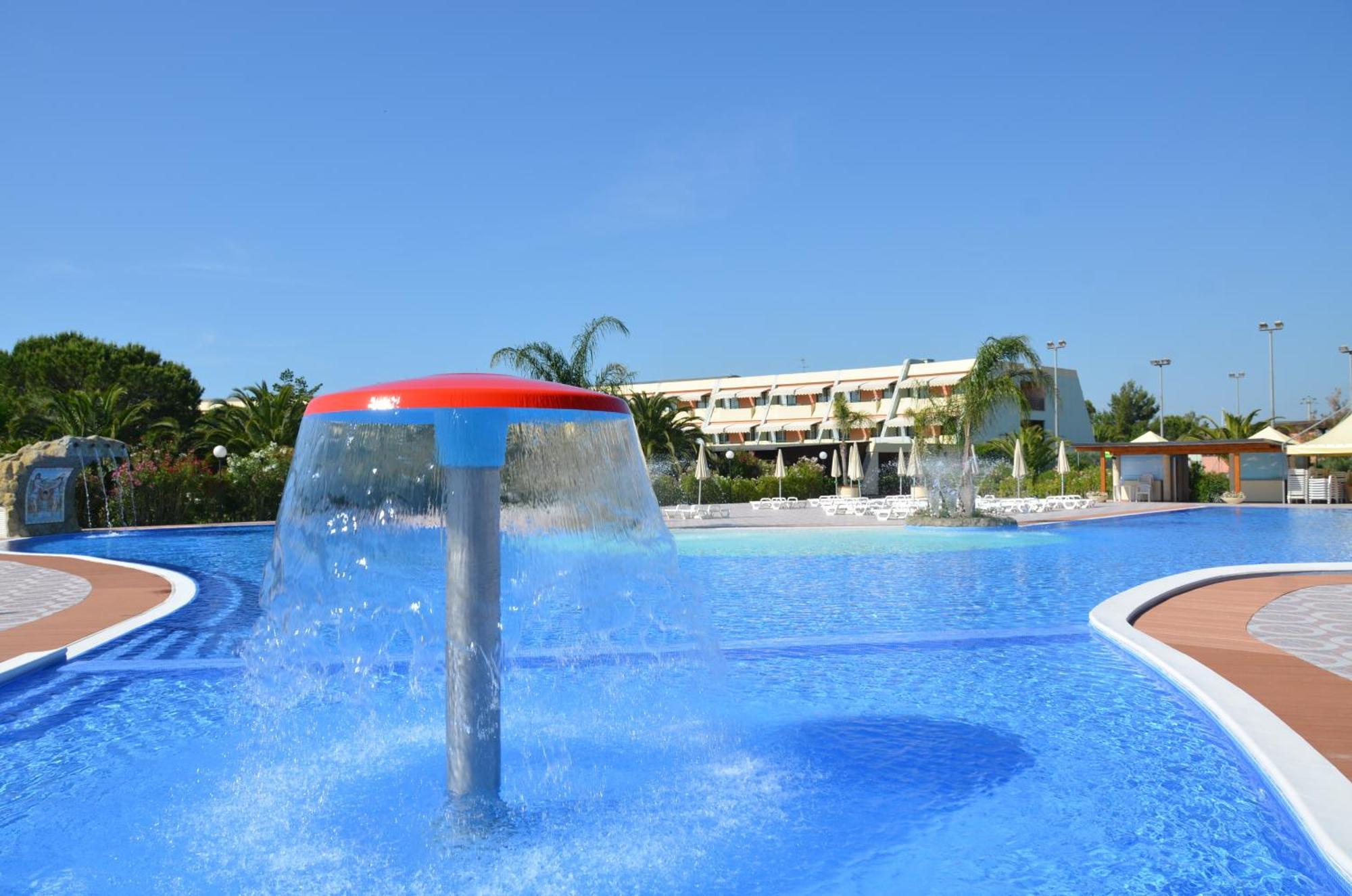 Alessidamo Club Metaponto Hotel Luaran gambar