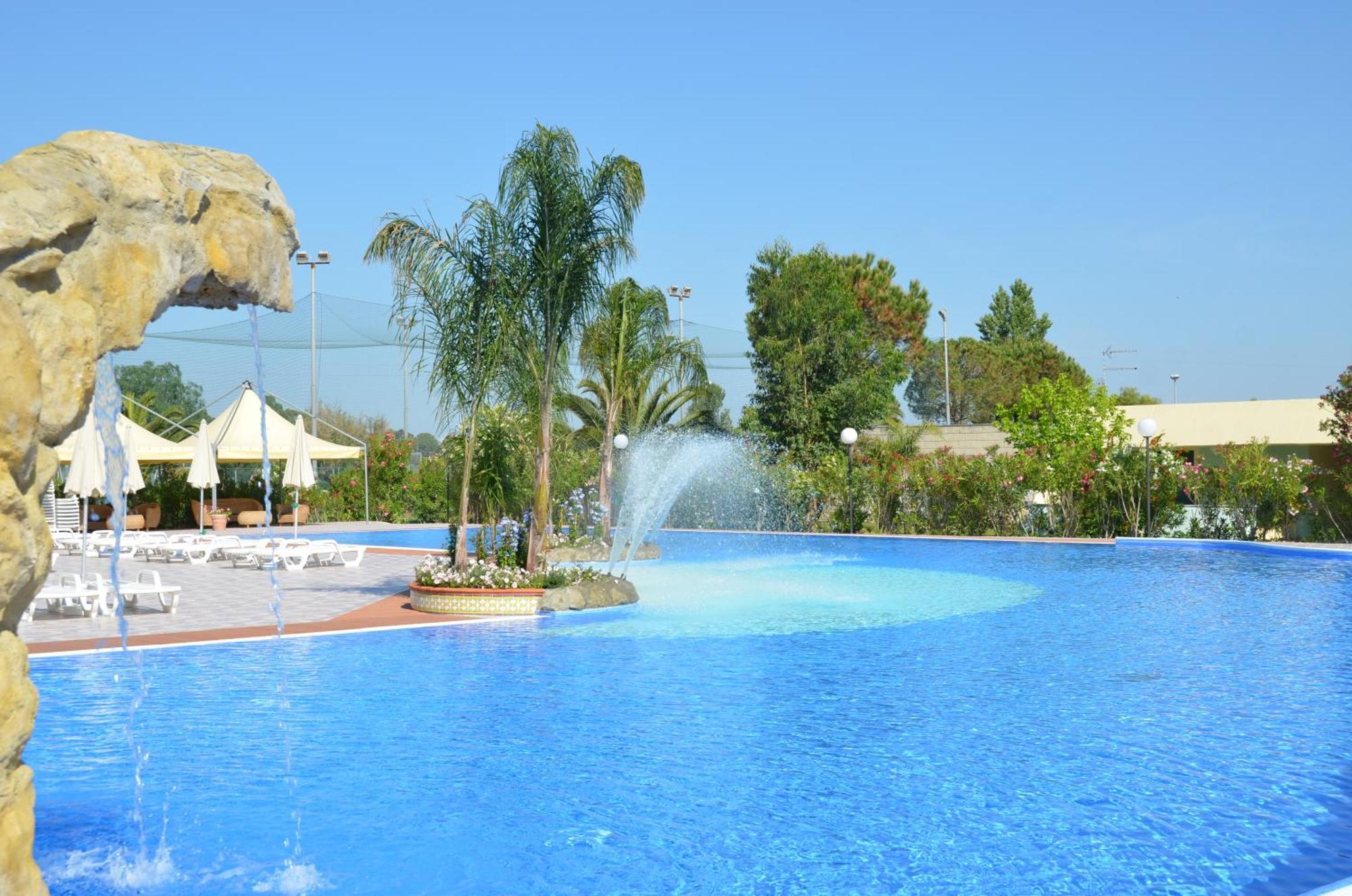 Alessidamo Club Metaponto Hotel Luaran gambar